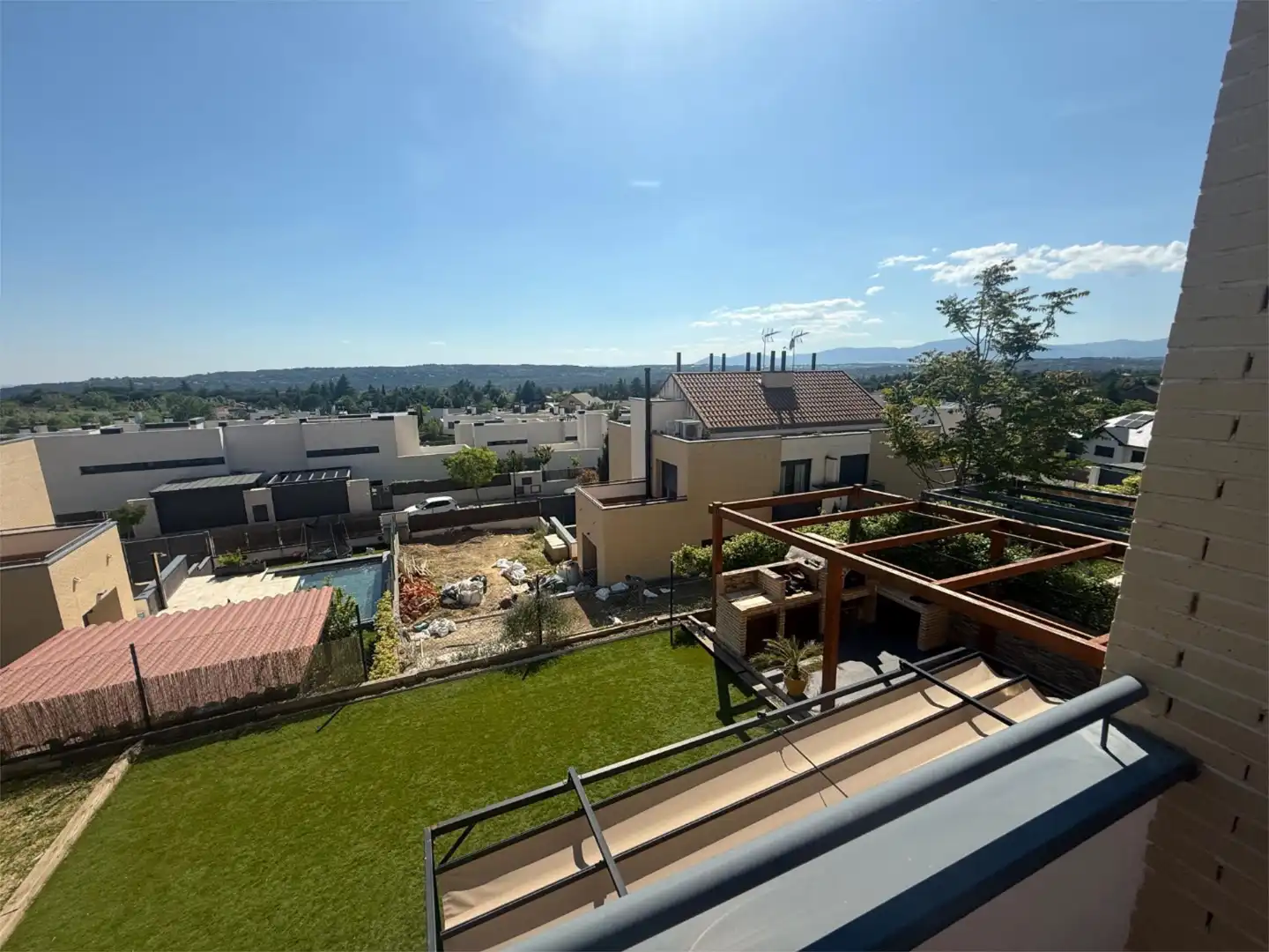 Detached homes for rent in Calle Fernando Arbex, 9, Colonia Detached homes for rent in Calle Fernando Arbex, 9, Colonia
