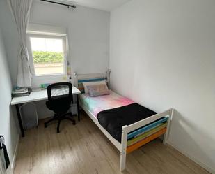 Bedroom of Flat to share in Sabadell  with Heating, Furnished and Washing machine