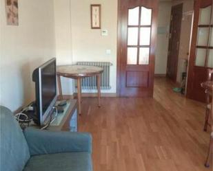Living room of Flat to rent in Cáceres Capital  with Heating, Terrace and Furnished