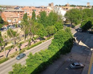 Exterior view of Flat for sale in Medina del Campo  with Balcony