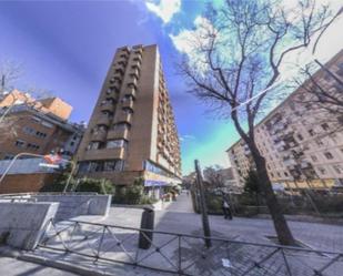 Exterior view of Premises for sale in  Madrid Capital