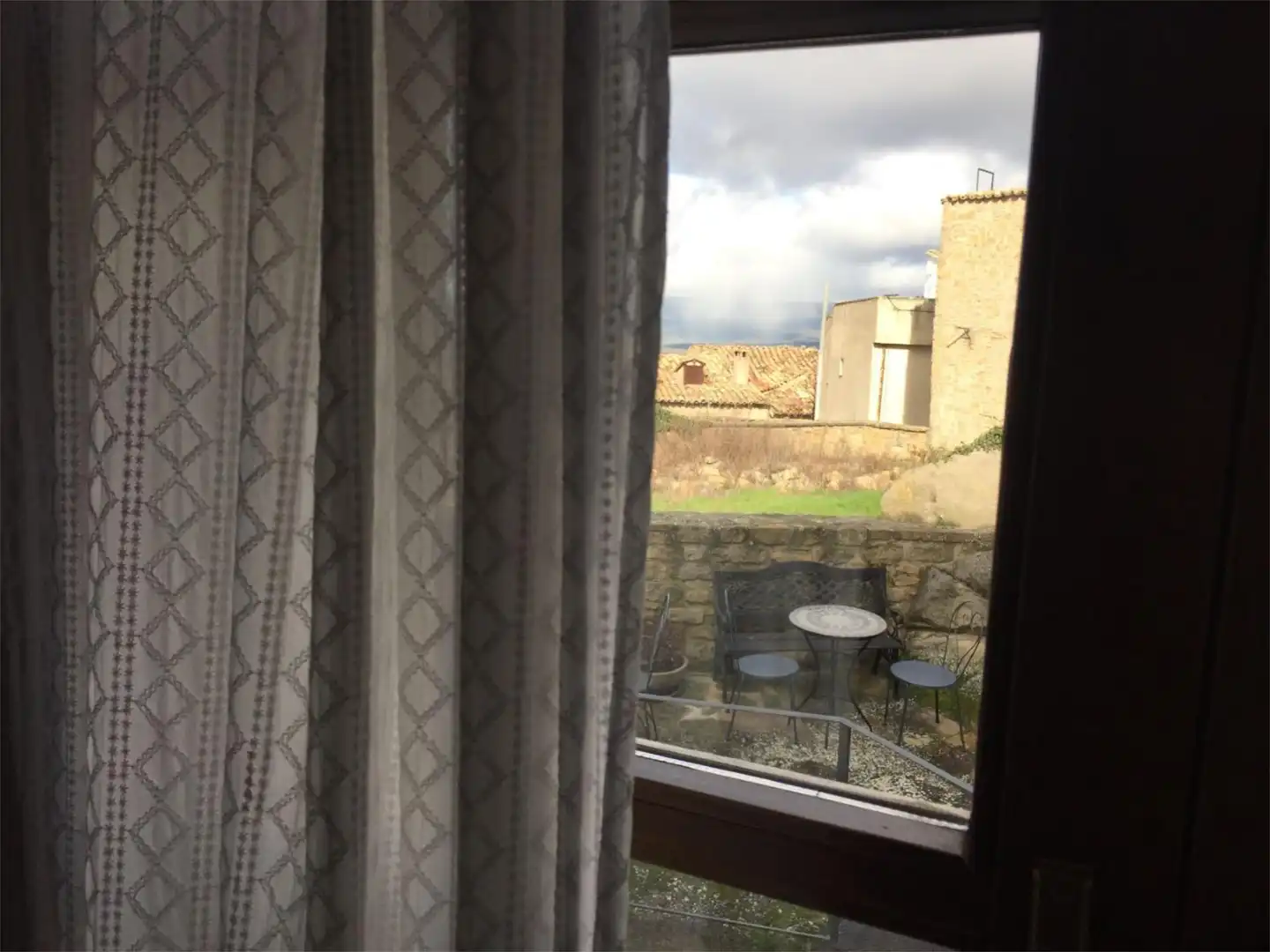 Dormitori de Finca rústica en venda en Sos del Rey Católico amb Aire condicionat, Calefacció i Parquet