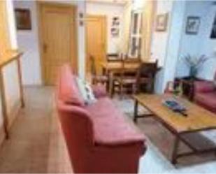 Sala d'estar de Pis de lloguer en Navalmoral de la Mata amb Aire condicionat, Calefacció i Terrassa