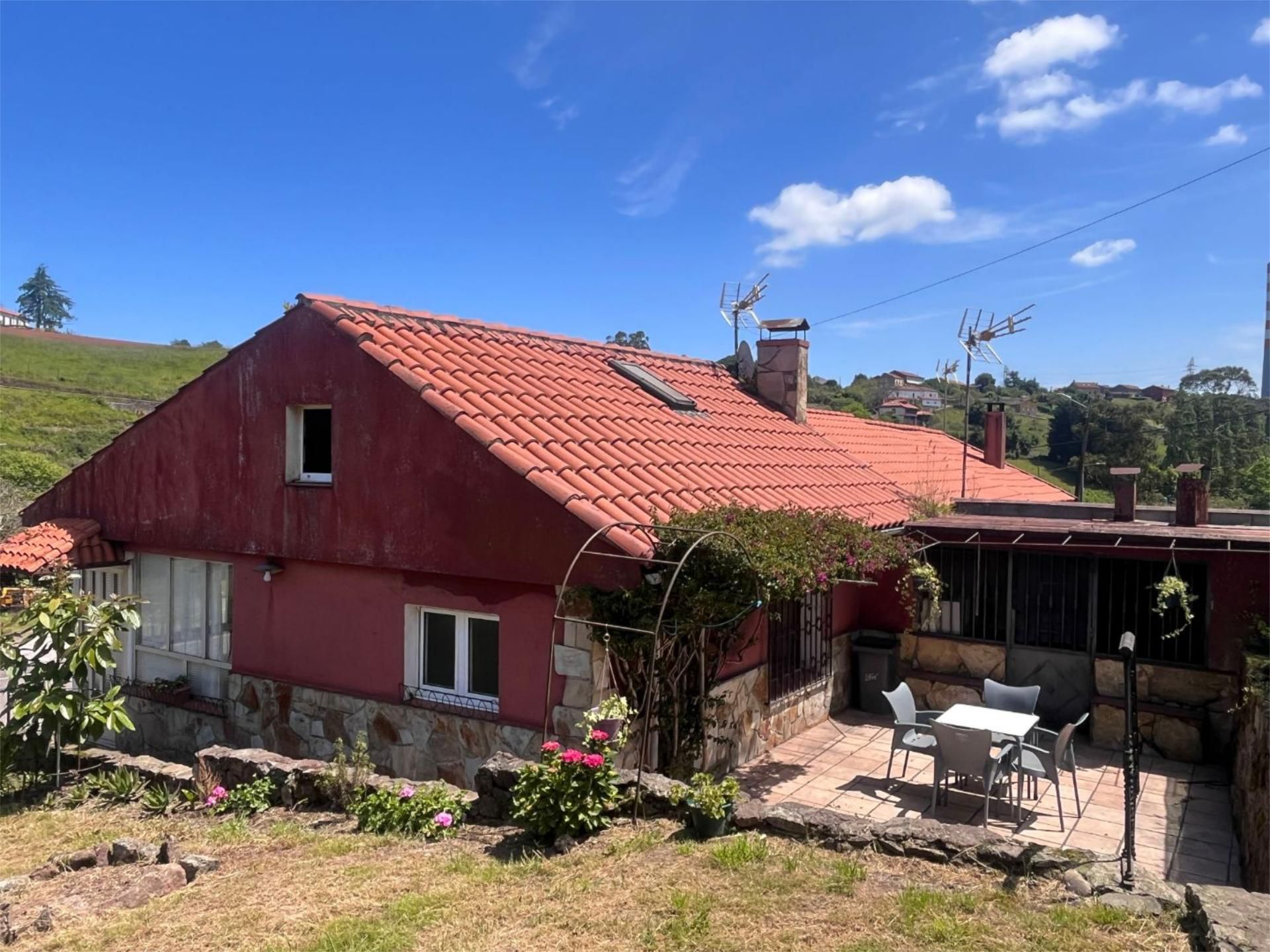 Exterior view of Single-family semi-detached for sale in Carreño  with Private garden, Terrace and Storage room