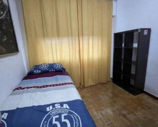 Bedroom of Flat to share in  Madrid Capital  with Heating, Parquet flooring and Terrace