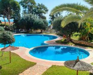 Piscina de Apartament de lloguer en Villajoyosa / La Vila Joiosa amb Calefacció, Jardí privat i Terrassa