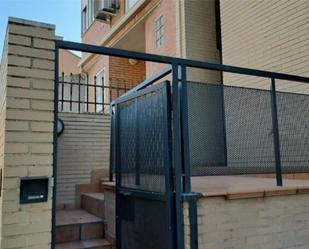 Vista exterior de Casa o xalet de lloguer en  Madrid Capital amb Aire condicionat i Terrassa