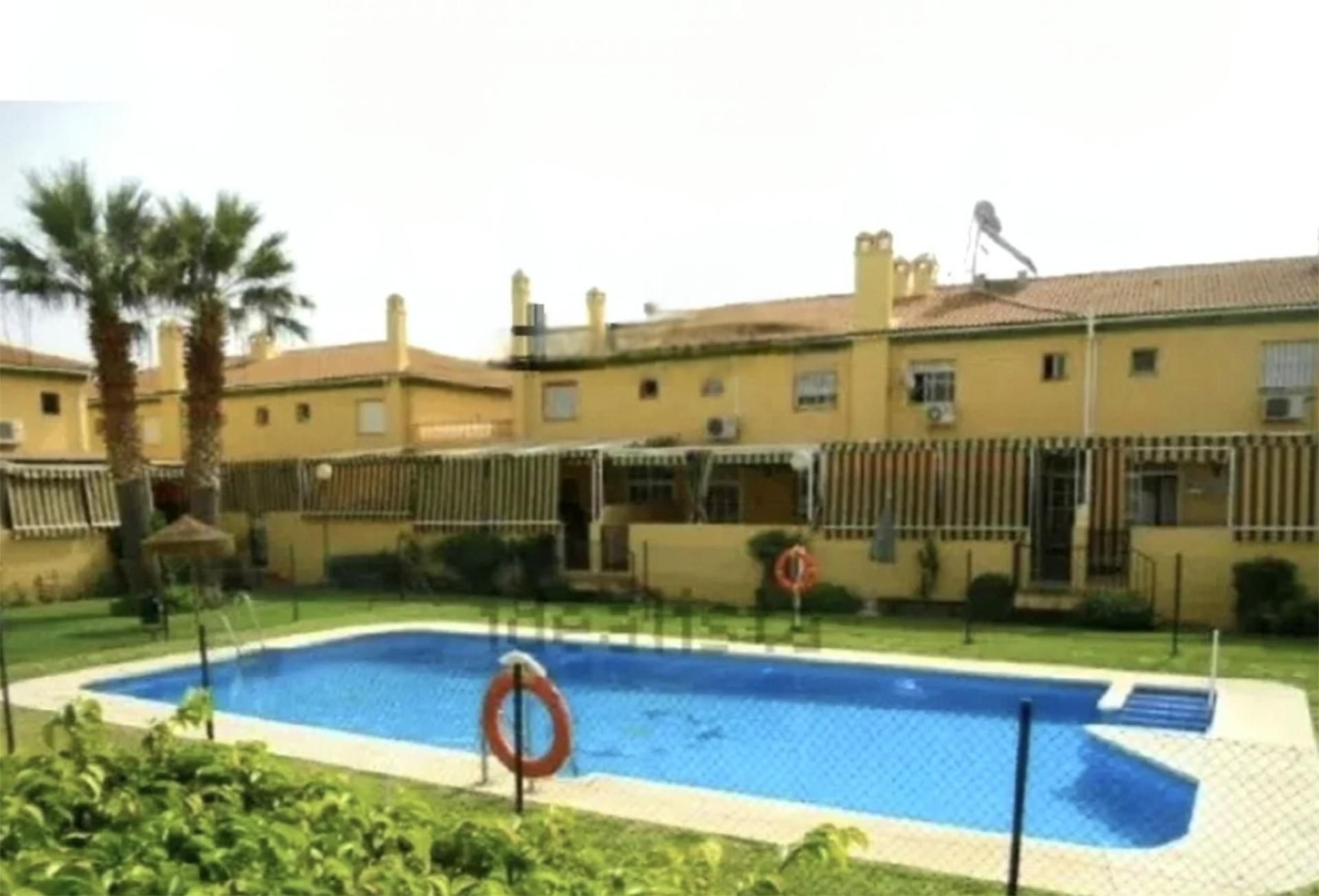 Jardí de Casa adosada en venda en Alhaurín de la Torre amb Jardí privat, Terrassa i Piscina