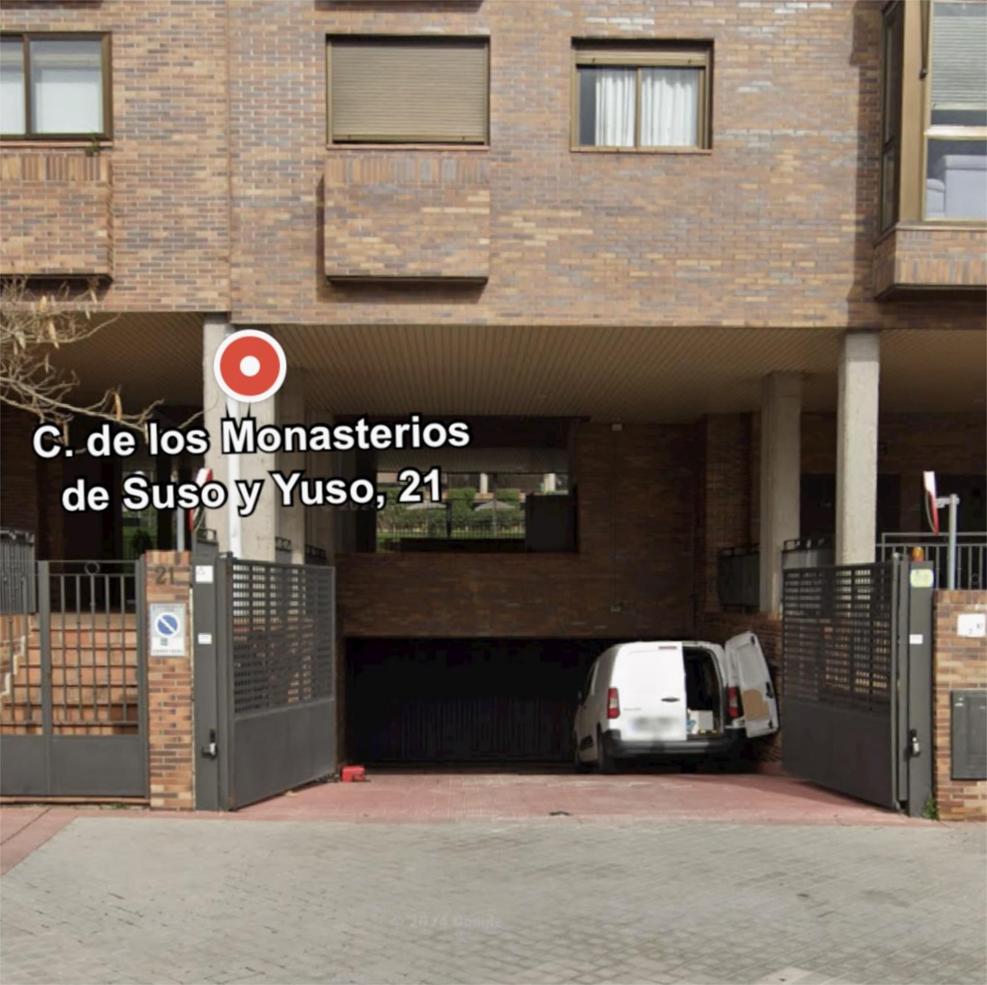 Vista exterior de Garaje en venta en  Madrid Capital