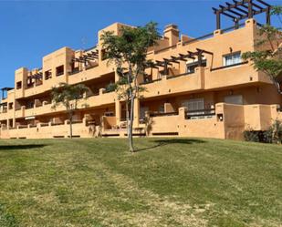 Vista exterior de Pis en venda en Casares amb Terrassa i Piscina