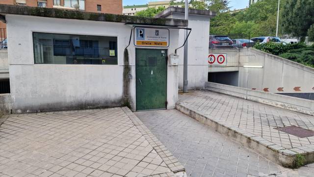 Garaje en Venta en Calle de Ofelia Nieto, 55 en Valdezarza
