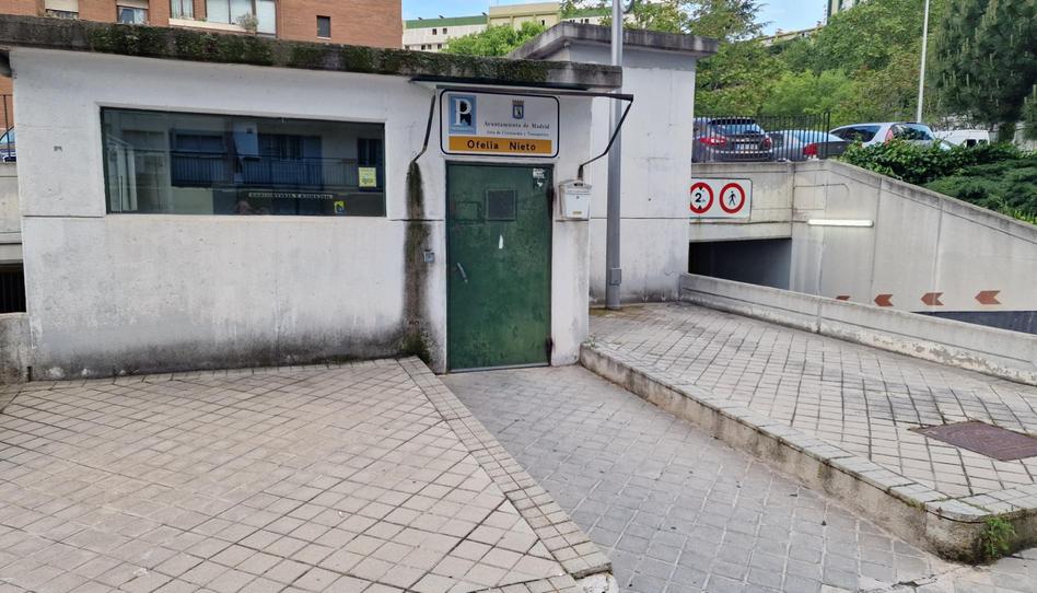 Foto 1 de Garatge en venda a Calle de Ofelia Nieto, 55, Valdezarza, Madrid