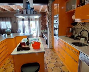Kitchen of House or chalet for sale in Salou  with Air Conditioner, Heating and Private garden