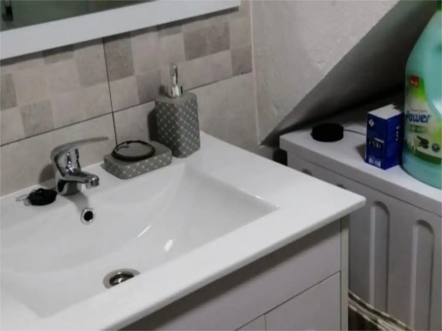Badezimmer von Wohnung zum Verkauf in Hernán-Pérez mit Terrasse und Möbliert