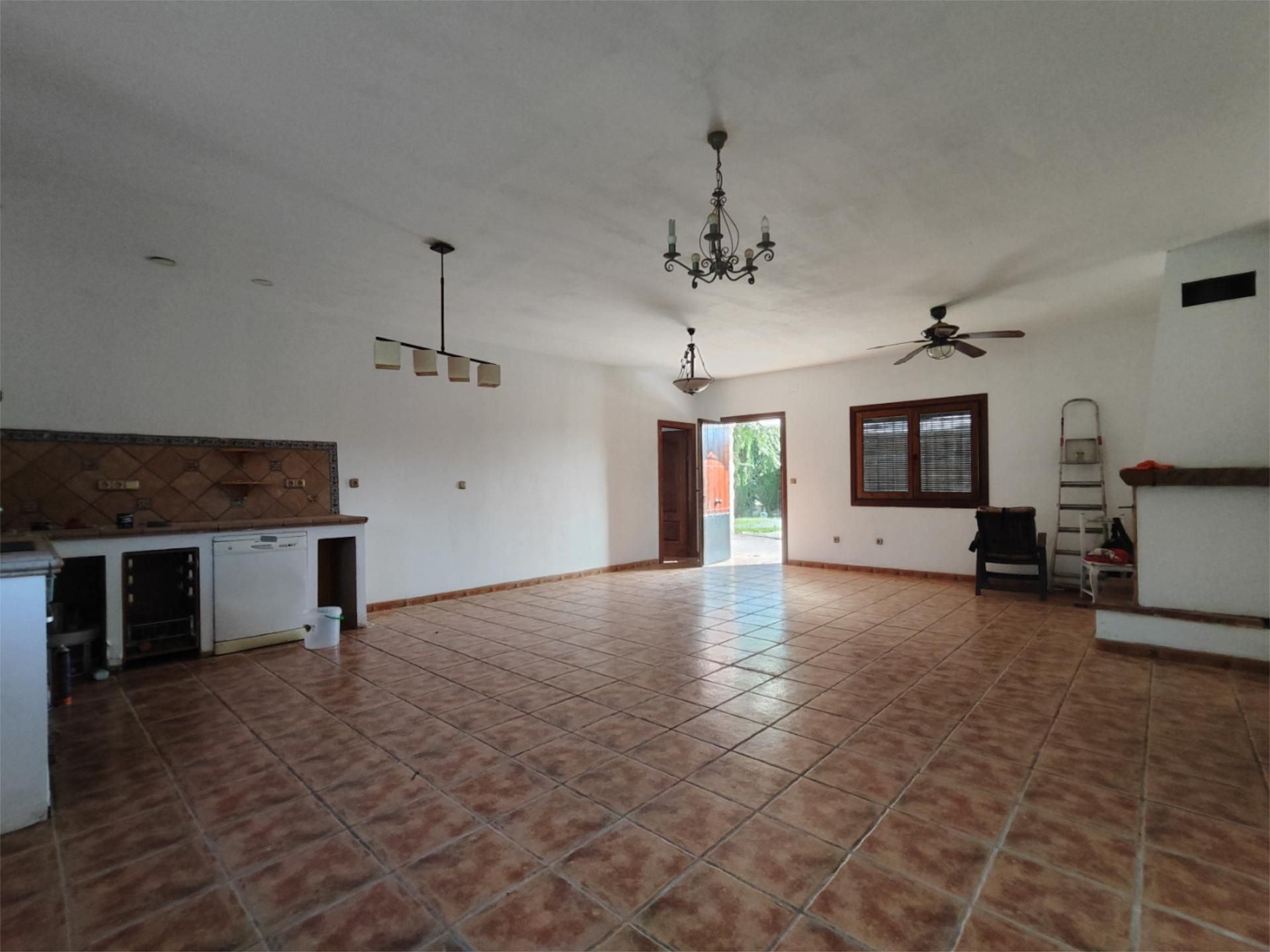 Flat for sale in Fuente Vaqueros  with Private garden, Storage room and Swimming Pool