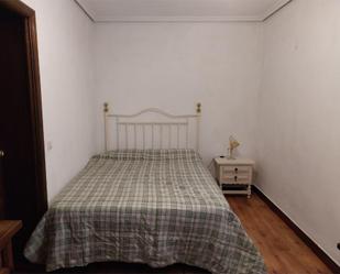 Bedroom of House or chalet to share in Valladolid Capital  with Heating, Terrace and Furnished