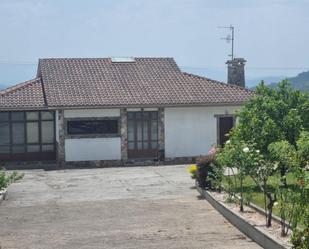Vista exterior de Casa o xalet en venda en Mondariz amb Terrassa i Balcó