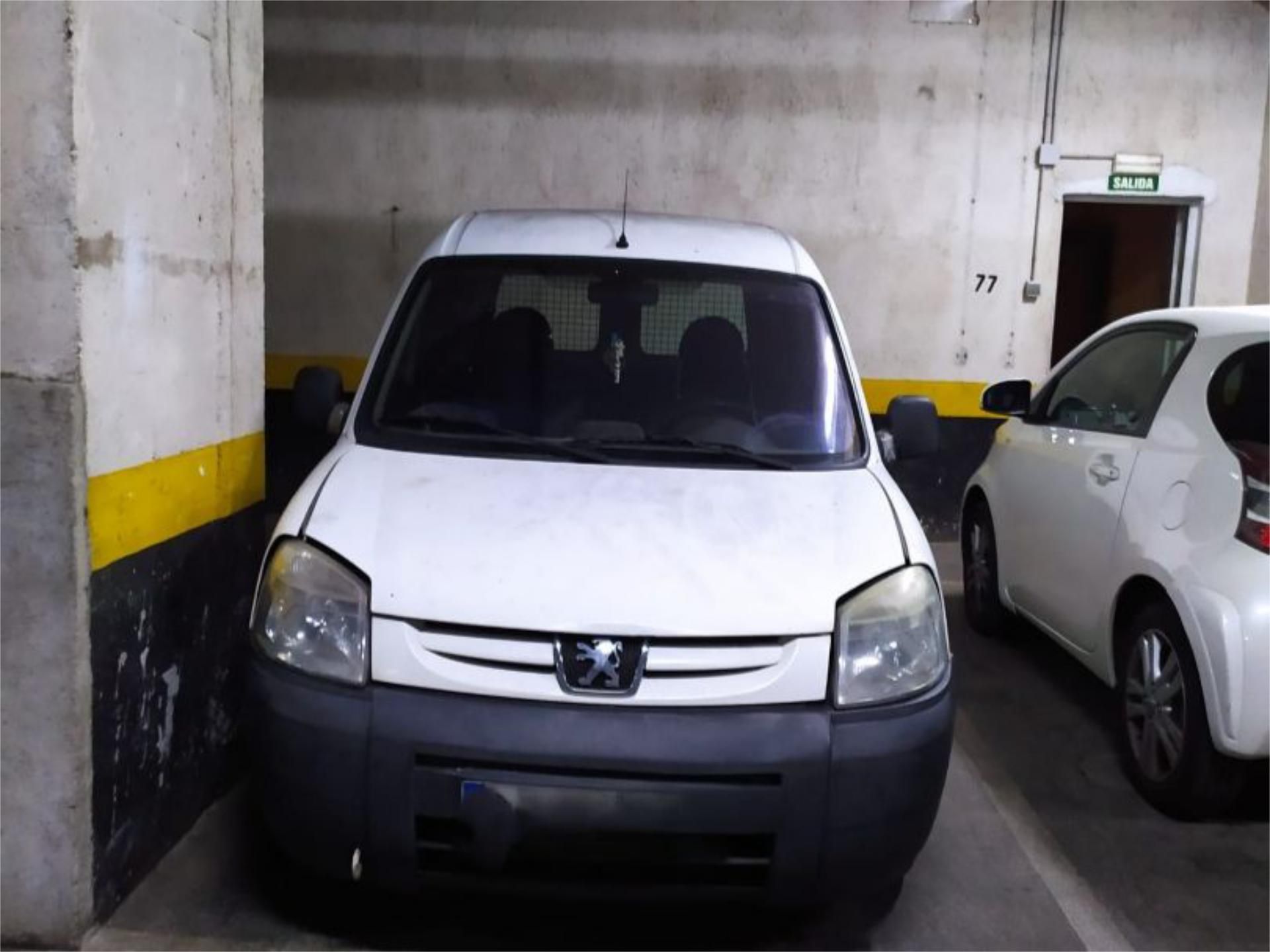 Parking of Garage to rent in  Madrid Capital