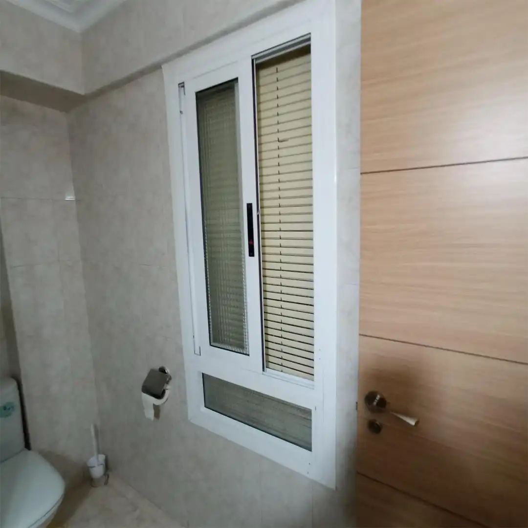Bedroom of Flat for rent in Albacete  with Air Conditioner, Heating and Parquet flooring