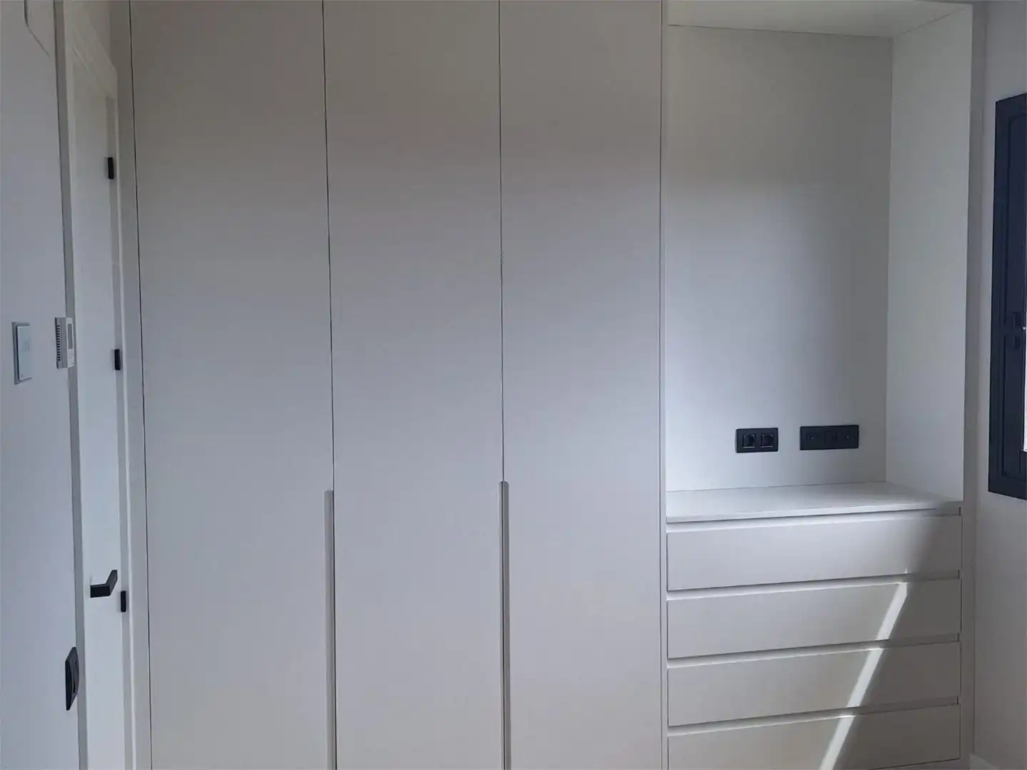 Piso en venta en Carrer del Pintor Àlvar Suñol, 7, Tiana Habitación de Piso en venta en Tiana con Aire acondicionado y Terraza