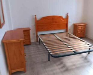 Bedroom of Apartment to rent in Valdepeñas