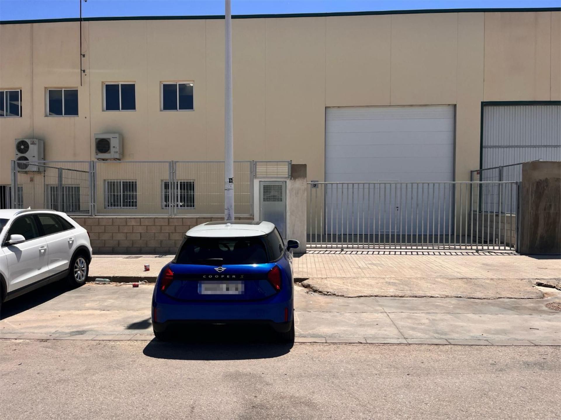 Parking of Industrial buildings to rent in Riba-roja de Túria  with Air Conditioner and Heating