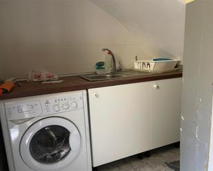 Cuina de Planta baixa de lloguer en Valdeverdeja amb Terrassa, Traster i Moblat