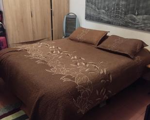 Bedroom of Flat to share in Terrassa  with Furnished, Oven and Washing machine
