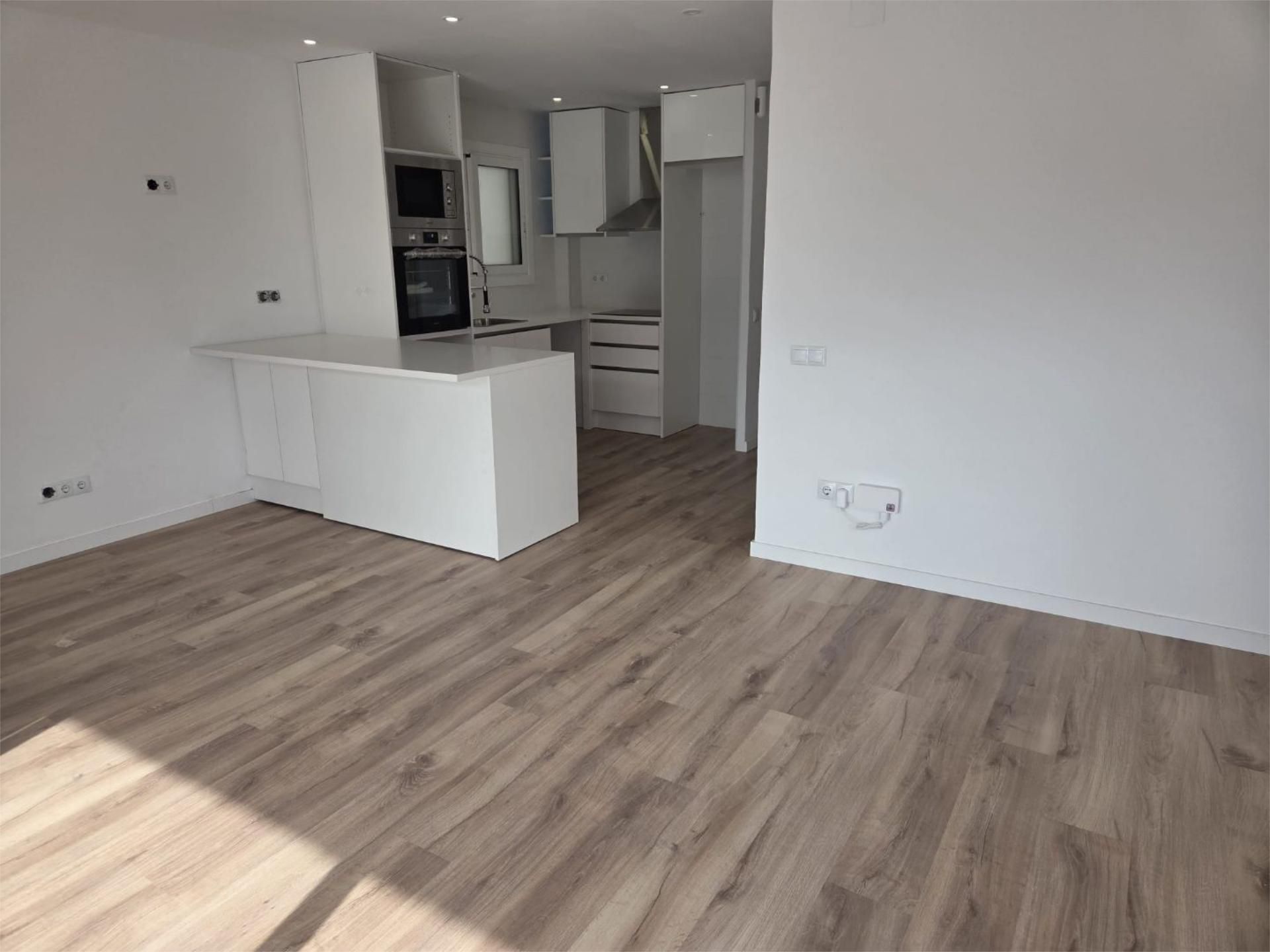 Flat for sale in Castelldefels  with Air Conditioner, Terrace and Balcony