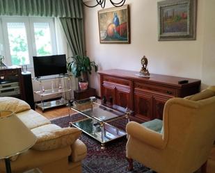 Sala d'estar de Pis en venda en Gijón 