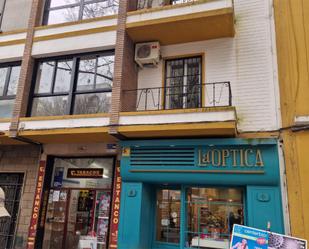 Exterior view of Flat to rent in  Sevilla Capital  with Air Conditioner and Balcony