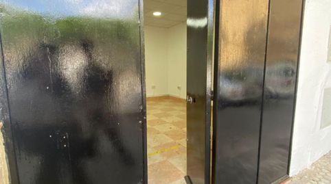 Photo 2 of Commercial properties for rent in Calle Puerto de Envalira, 8, Juan XXIII - Rochelambert, Sevilla Capital