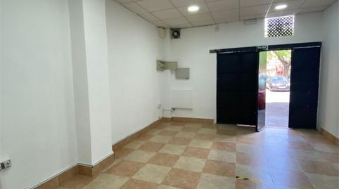 Photo 3 of Commercial properties for rent in Calle Puerto de Envalira, 8, Juan XXIII - Rochelambert, Sevilla Capital