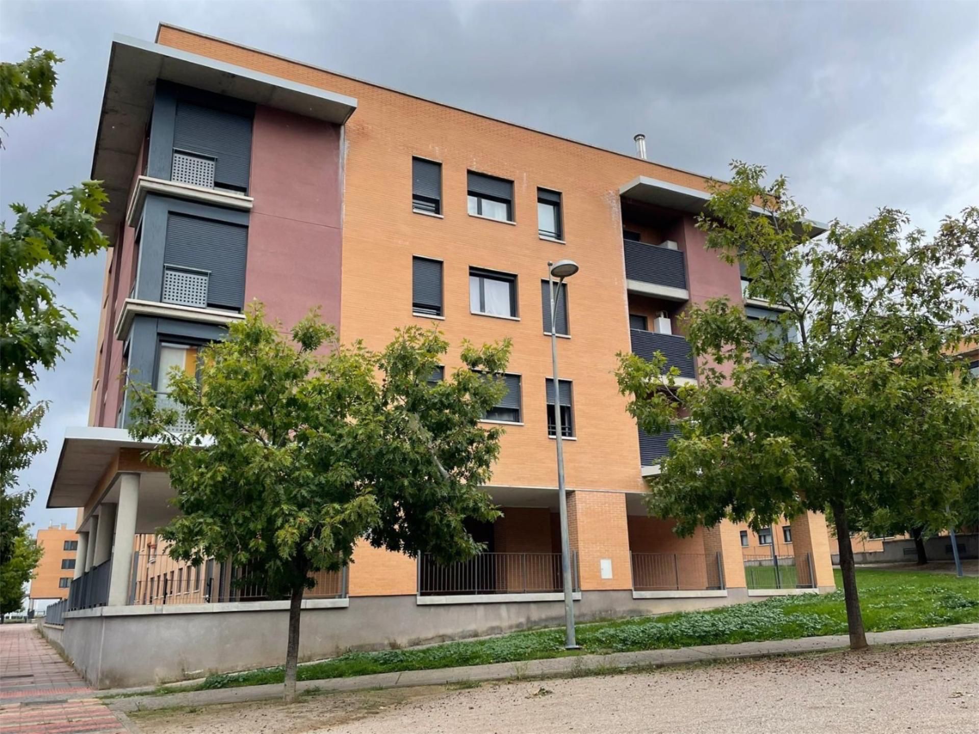 Flat to rent in Laura de los Ríos, 8, Las Eras de Renueva