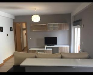 Sala d'estar de Pis en venda en Getafe amb Terrassa