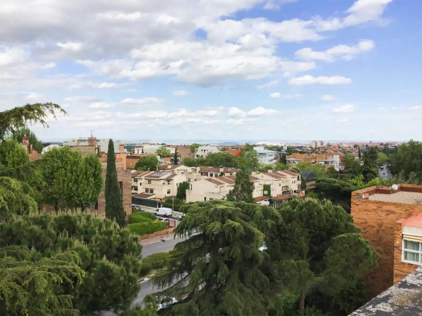 Pis en venda a Calle de Arturo Soria, 31, Concepción Vista exterior de Pis en venda en Madrid amb Aire condicionat, Calefacció i Jardí privat