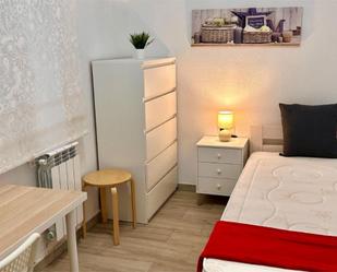 Bedroom of Flat to rent in  Lleida Capital  with Heating, Furnished and Balcony