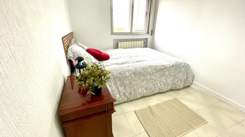 Habitación en Calle de Santa Julia, 18, San Diego, Madrid Capital - imagen 5 Foto 5 de Habitación en Calle de Santa Julia, 18, San Diego, Madrid Capital