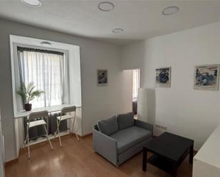 Bedroom of Flat to rent in Aranjuez  with Parquet flooring and Furnished