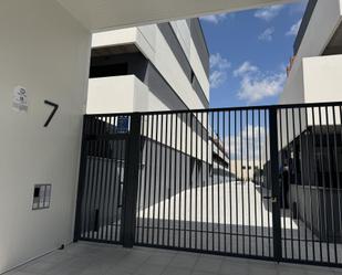 Exterior view of Loft for sale in San Sebastián de los Reyes  with Air Conditioner, Terrace and Swimming Pool
