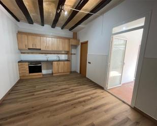 Cuina de Pis de lloguer en Sant Boi de Llobregat amb Aire condicionat, Calefacció i Parquet