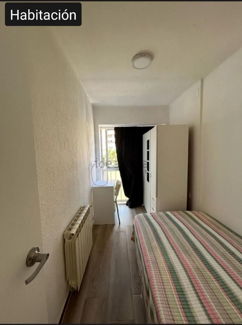 Pis per a compartir a Via Augusta Sant Jordi, 35, Sant Pere i Sant Pau