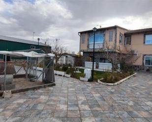 Vista exterior de Finca rústica en venda en Calvarrasa de Abajo amb Terrassa, Piscina i Balcó