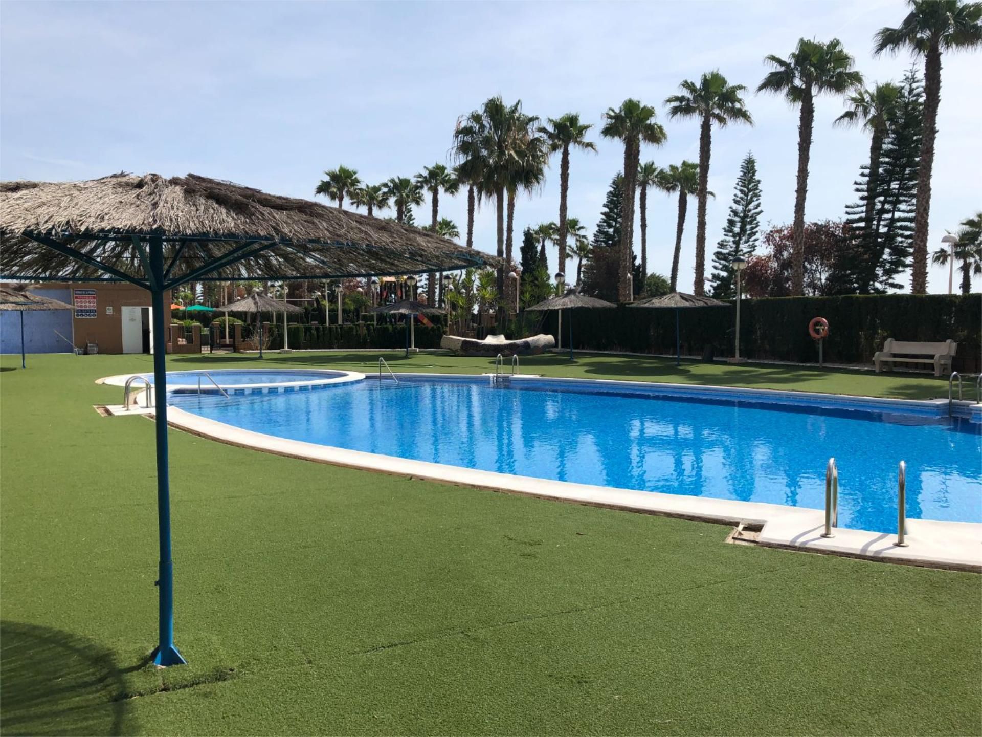 Swimming pool of Flat to rent in Oropesa del Mar / Orpesa  with Air Conditioner, Private garden and Terrace