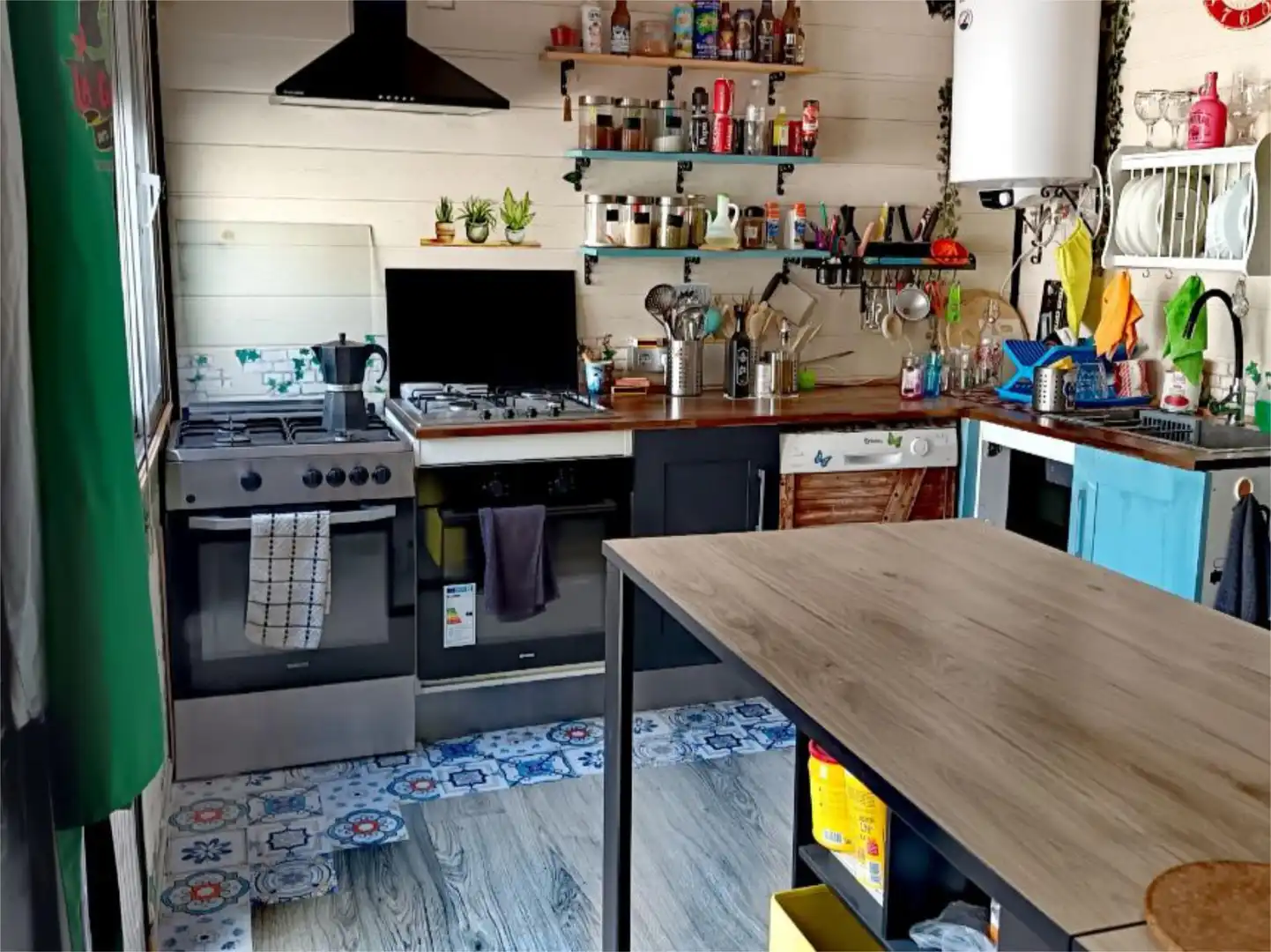 Houses for sale in Plaza del Pilar, Hinojosas de Calatrava Kitchen of Houses for sale in Hinojosas de Calatrava with Air Conditioner, Private garden and Terrace