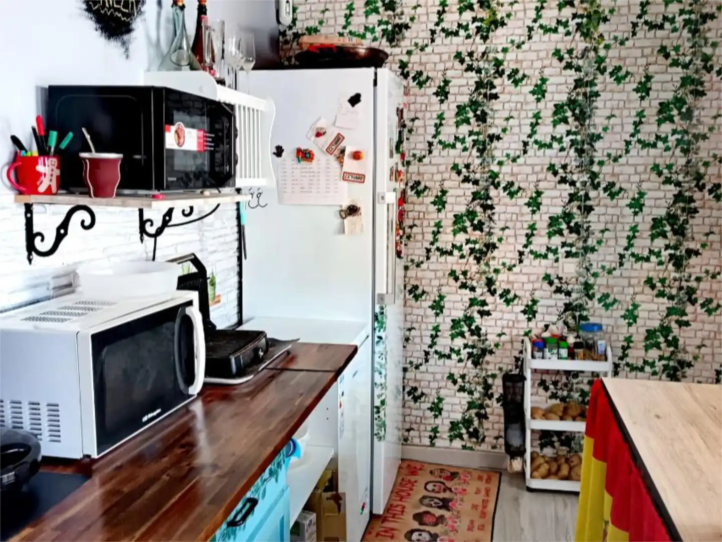 Houses for sale in Plaza del Pilar, Hinojosas de Calatrava Kitchen of Houses for sale in Hinojosas de Calatrava with Air Conditioner, Private garden and Terrace