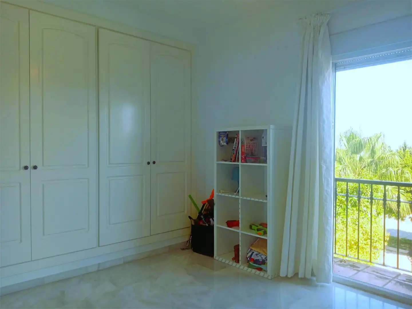 Wohnung zum Verkauf in Avenida General Caffarena, 32, Buenavista - Lauro Golf Schlafzimmer von Wohnung zum Verkauf in Alhaurín de la Torre mit Klimaanlage, Heizung und Privatgarten