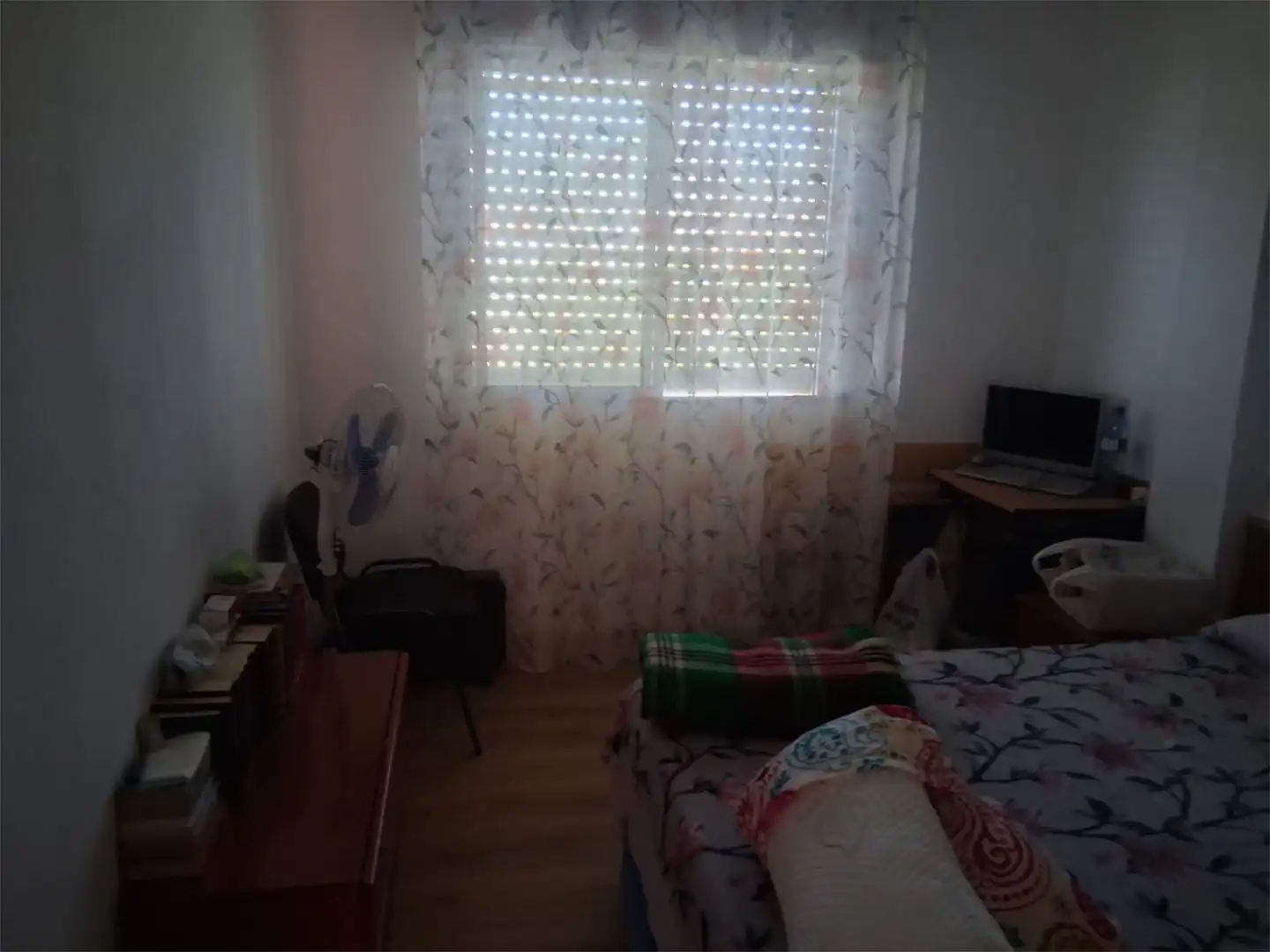 Casa o xalet en venda a Calle Santiago Apóstol, 27, Algueña Dormitori de Casa o xalet en venda en Algueña amb Aire condicionat, Jardí privat i Parquet