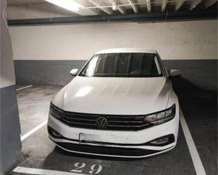 Parking of Garage to rent in Llanes