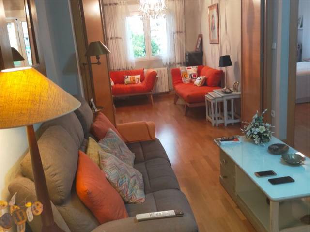 Piso en Alquiler en Calle de Raquel Meller, 6 en La Granja